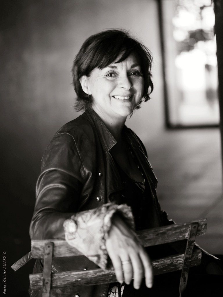 Véronique Lortal, Formatrice, Coach vocal et artiste musicienne auteur compositeur interprète